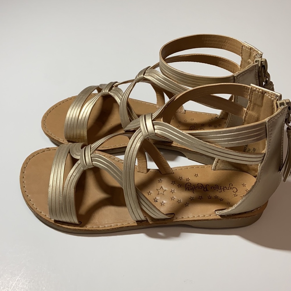 Girl’s Sandals - Picture 3 of 5